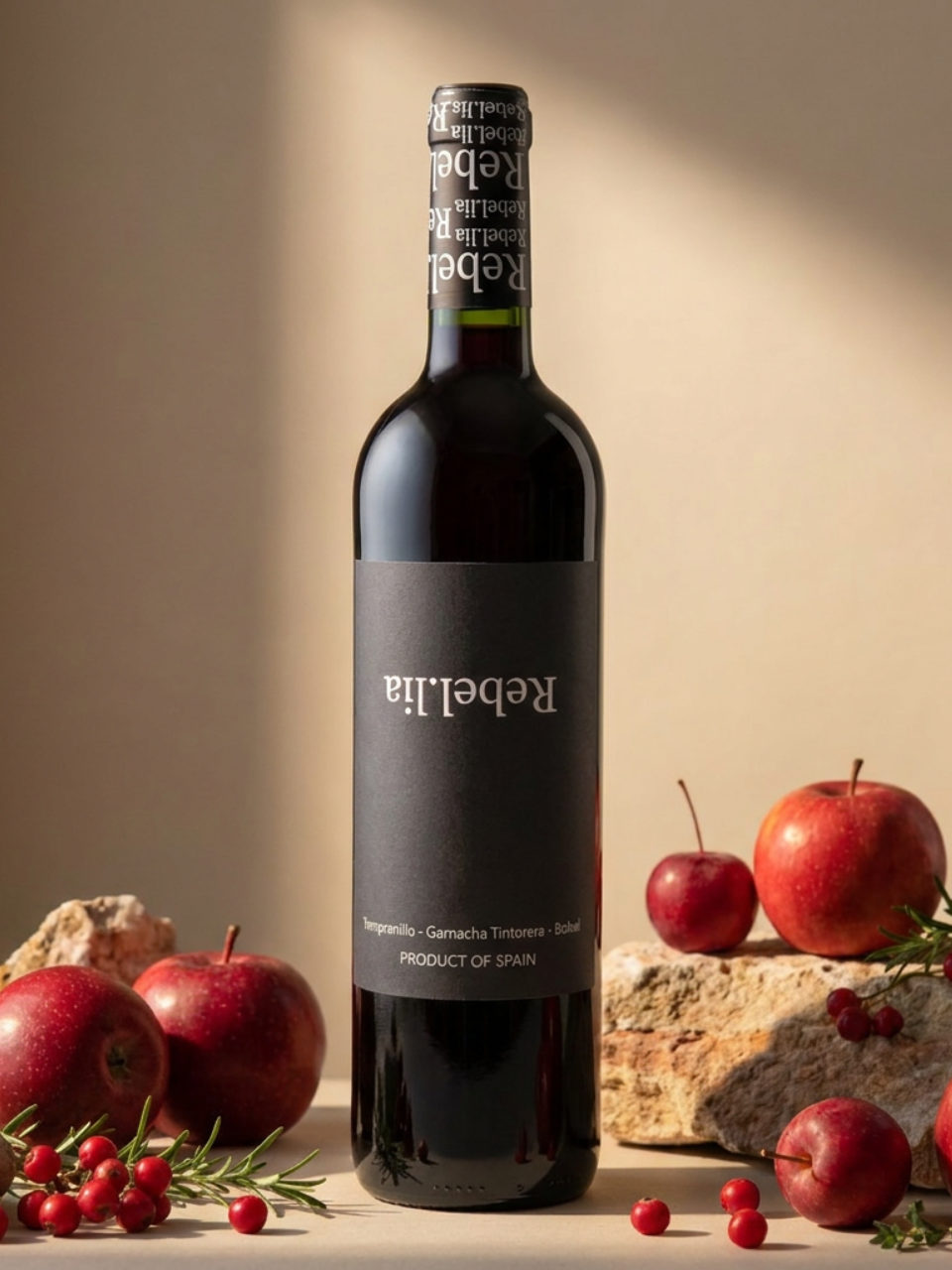 Productfoto van Rebel.lia Tinto 2023, rood in het assortiment van De Proeverij